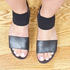 Eileen Fisher Black Spree Sport Mesh Sandals US 8